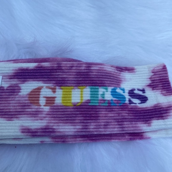 New GUESS ORIGINALS FriendsWithYou Tie-Dye Socks UNISEX - Picture 3 of 5